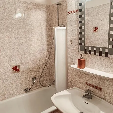 Apartment **top**gemuetlich*bergnah*zentral*netflix & Relax* *